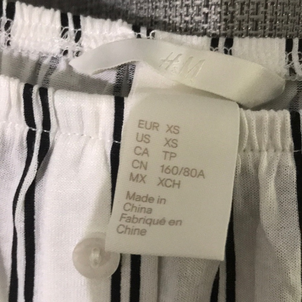 Striped off the shoulder top - Picture 7 of 7
